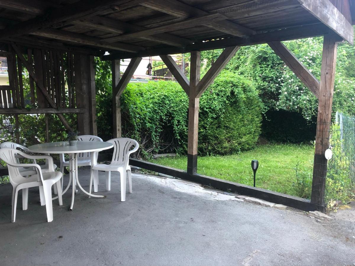 Ferienwohnung Schlossberg 2 伍斯堡 外观 照片