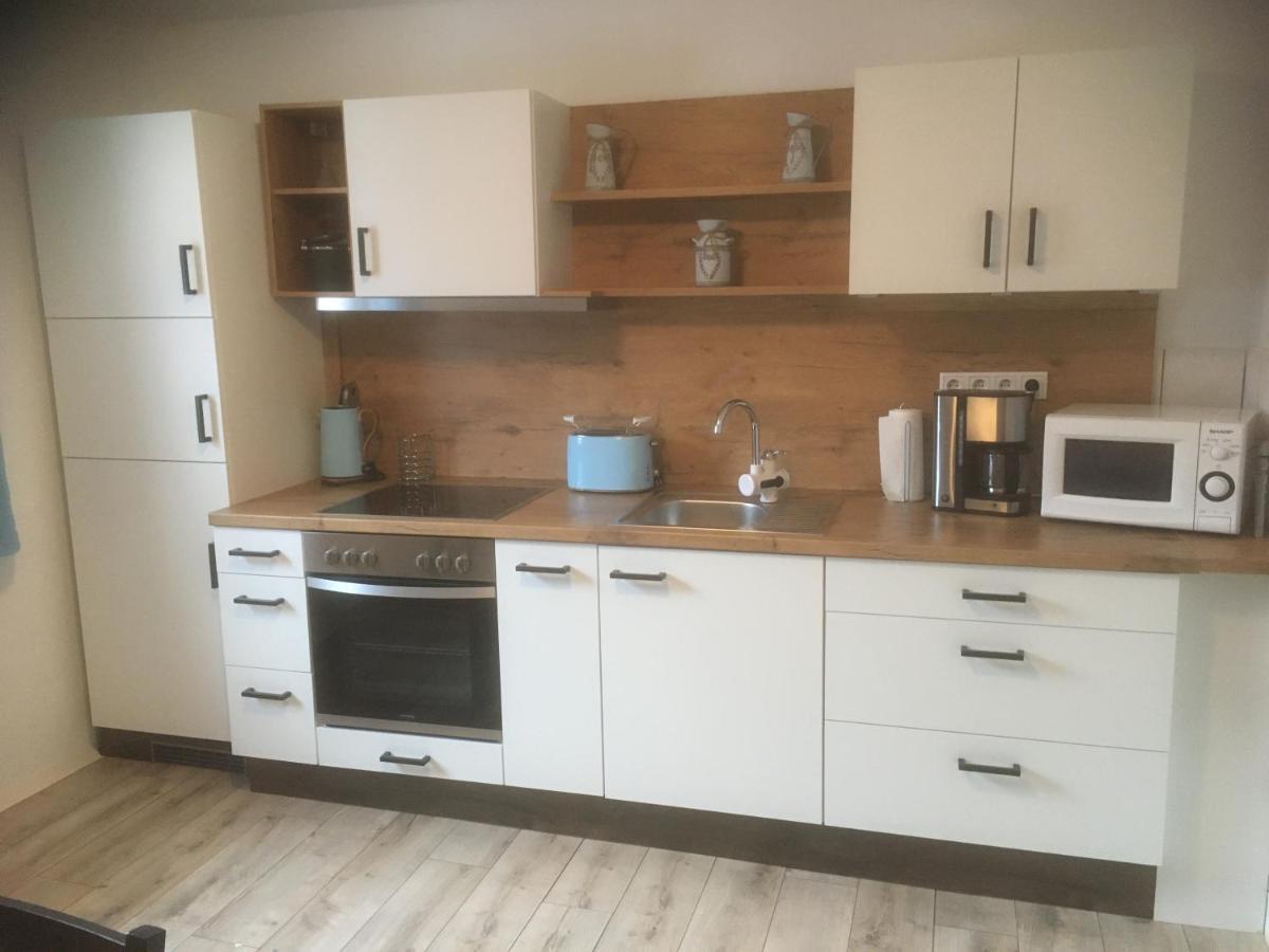 Ferienwohnung Schlossberg 2 伍斯堡 外观 照片